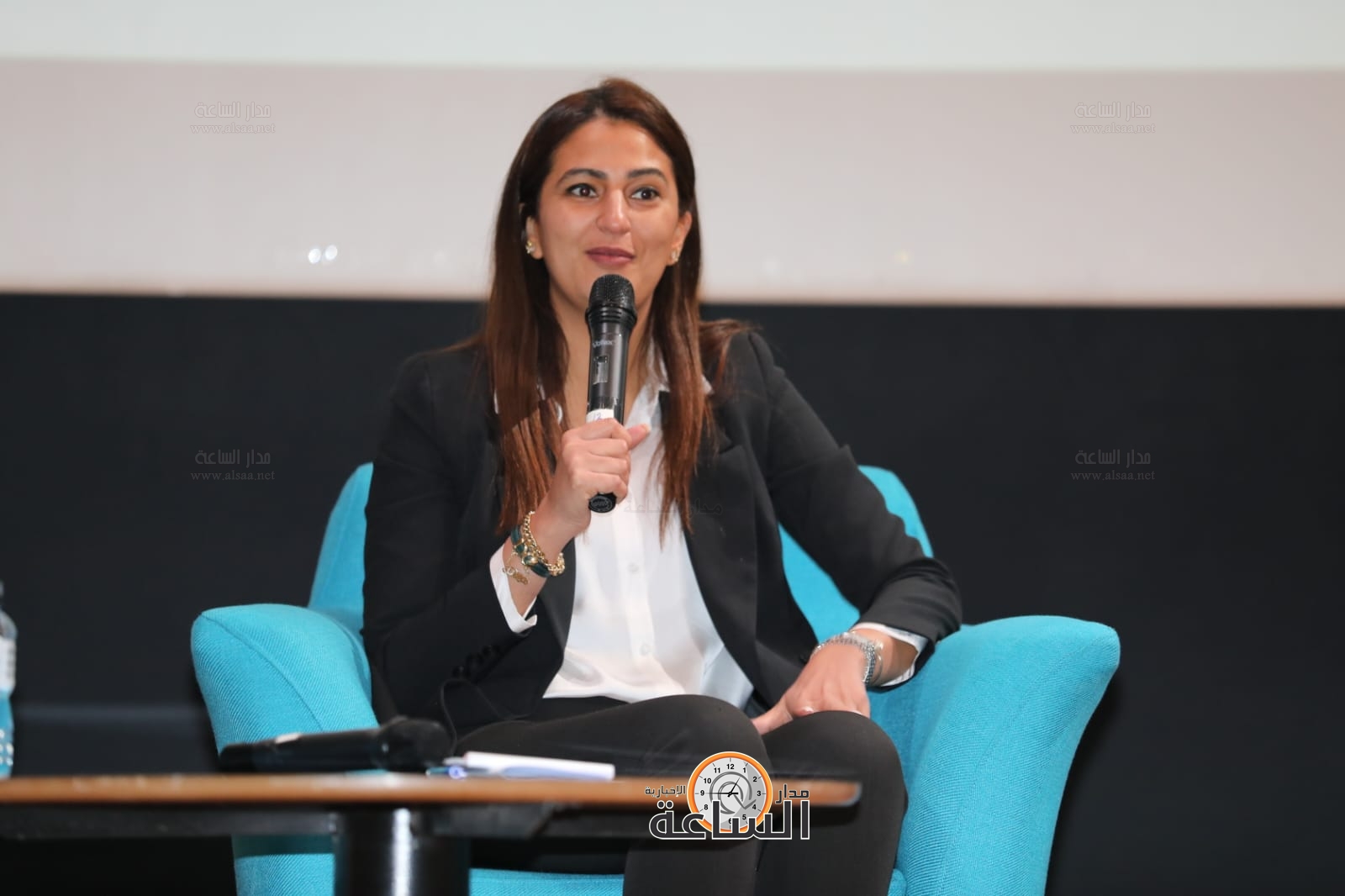 Madar Al-Saa Images 0.039269616200102275