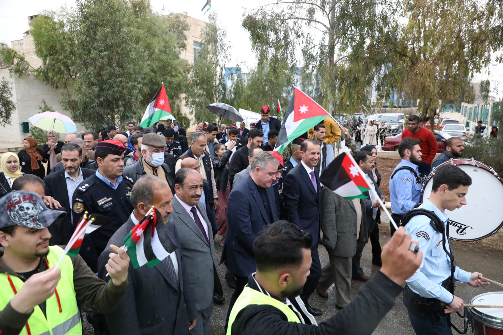 Madar Al-Saa Images 0.4820755420972491