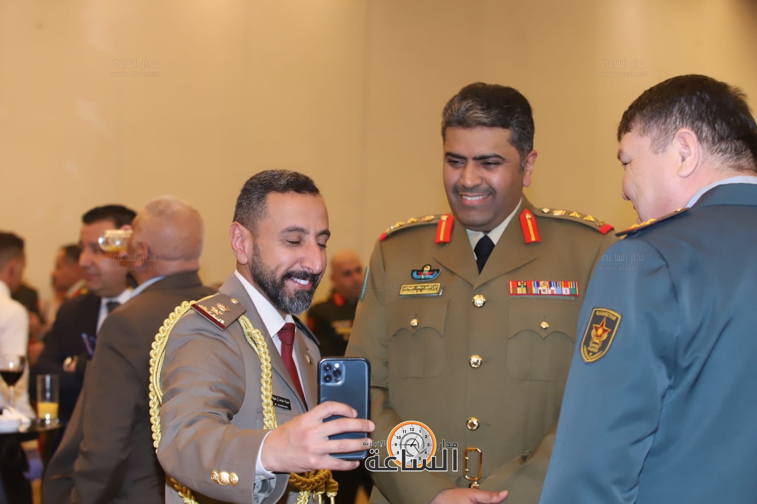 Madar Al-Saa Images 0.19073666147581214