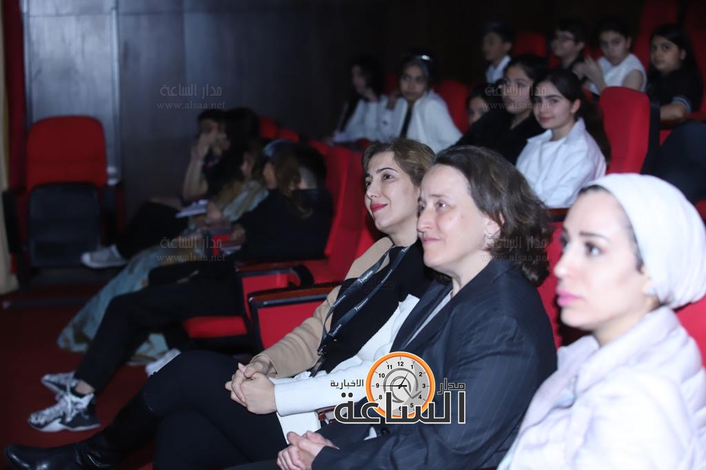 Madar Al-Saa Images 0.8627573398515187