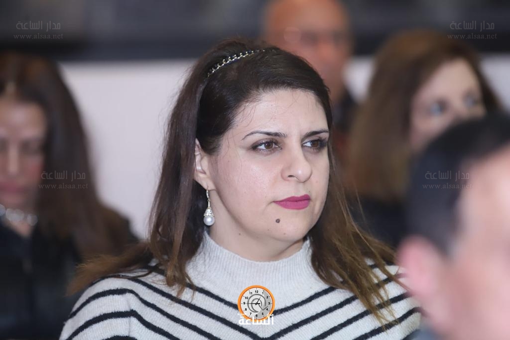 Madar Al-Saa Images 0.36127794556774107