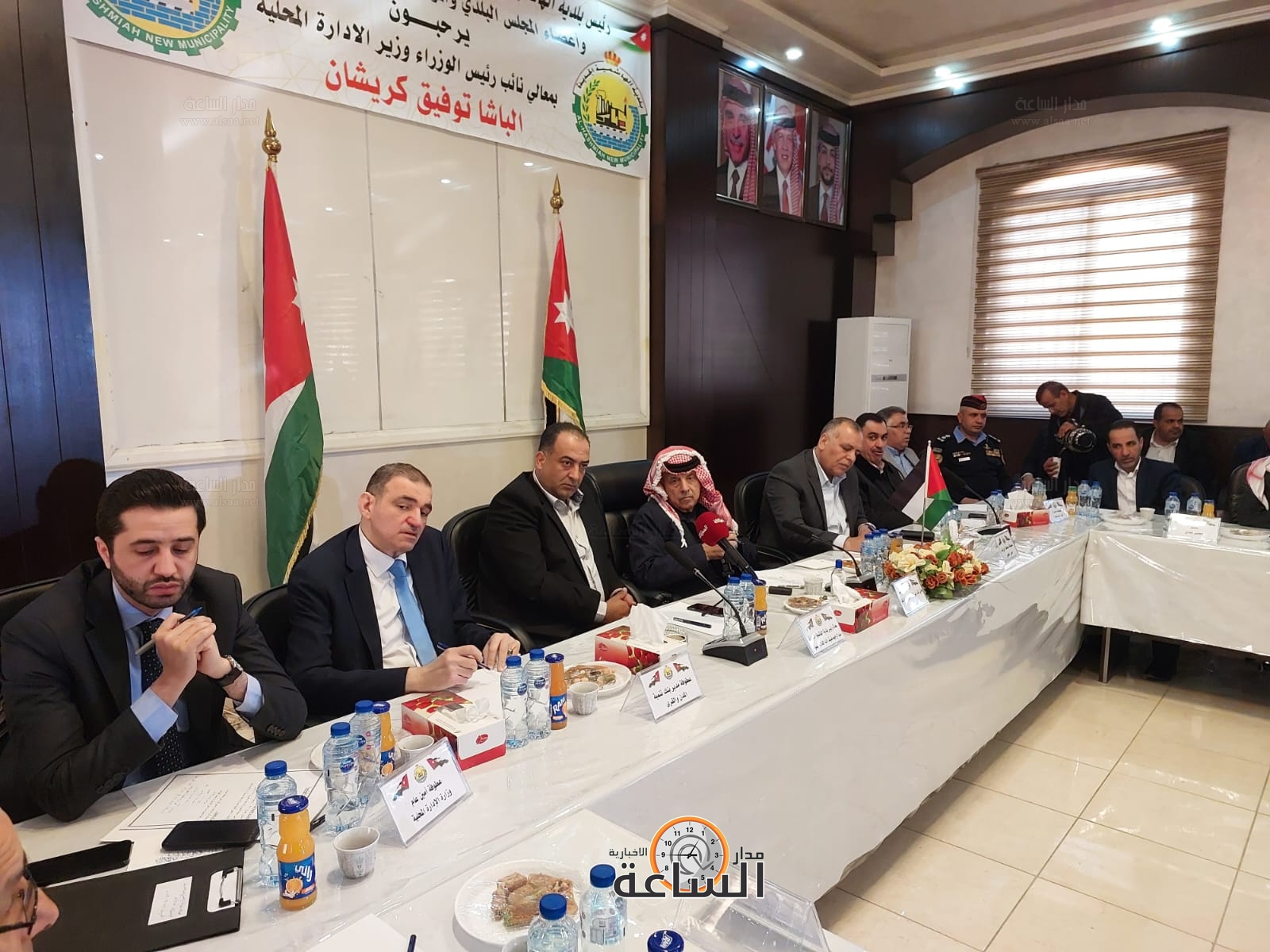 Madar Al-Saa Images 0.14496688000432578