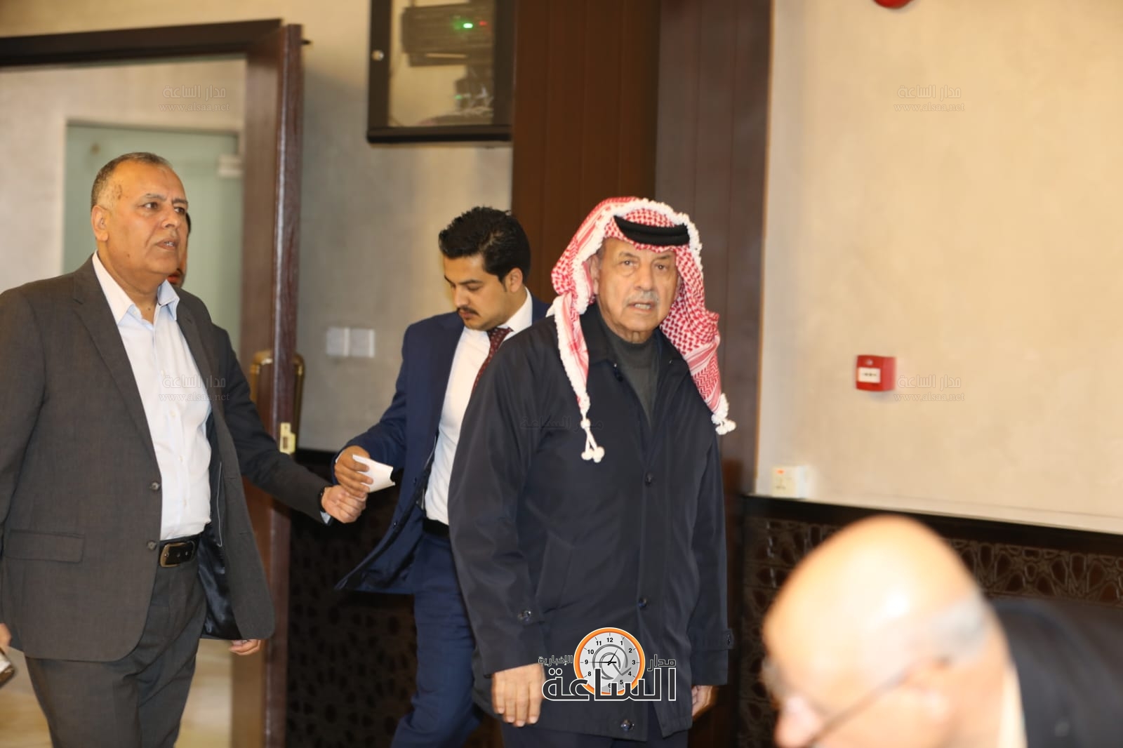 Madar Al-Saa Images 0.03720531052743947