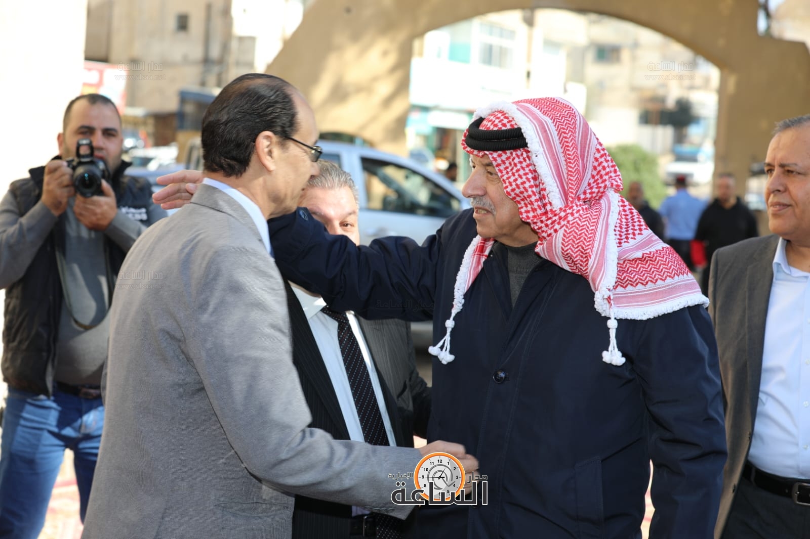 Madar Al-Saa Images 0.2101928520173708