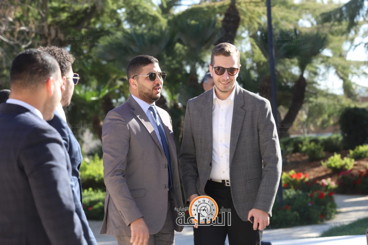 Madar Al-Saa Images 0.15470525039251048