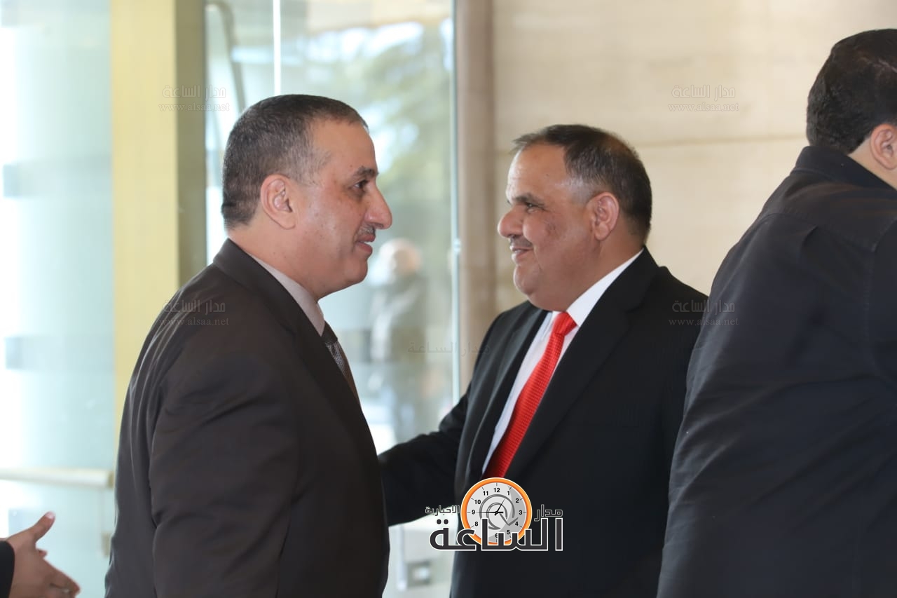 Madar Al-Saa Images 0.034967857206546715