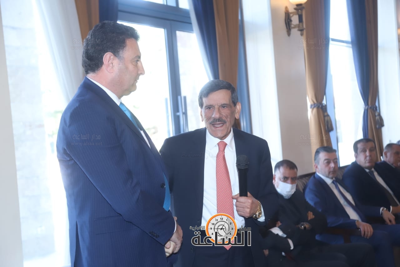 Madar Al-Saa Images 0.6781910620429186