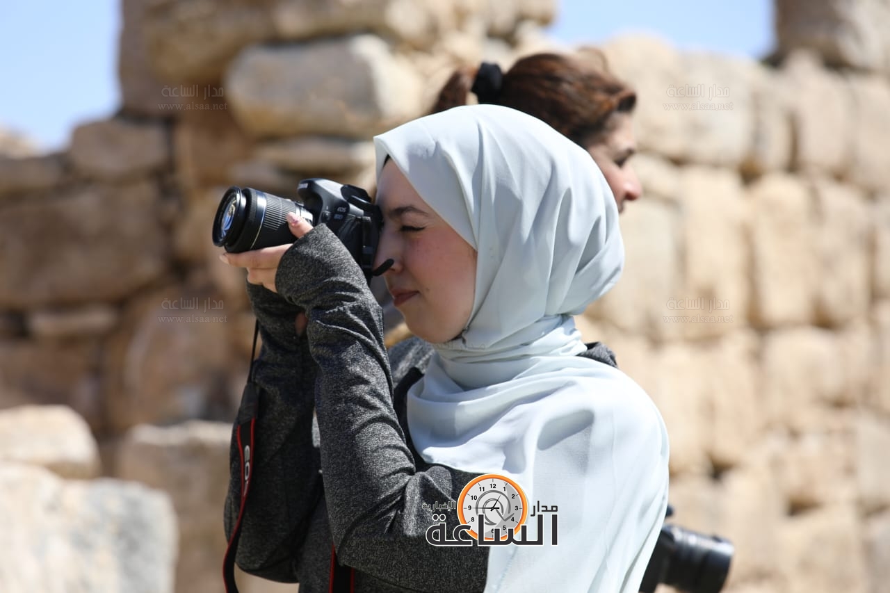 Madar Al-Saa Images 0.1773235380913023