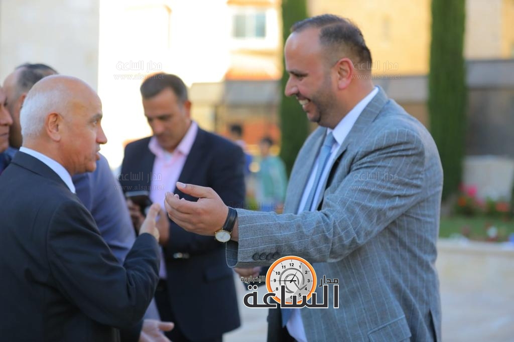 Madar Al-Saa Images 0.6616353811936471