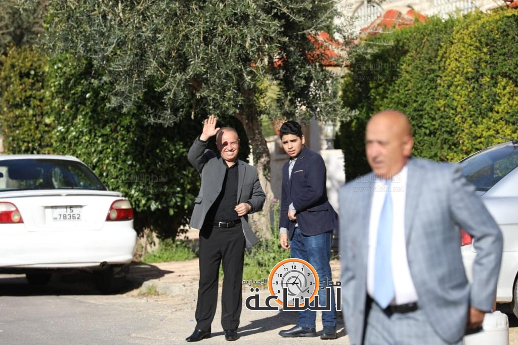 Madar Al-Saa Images 0.2910041095084175