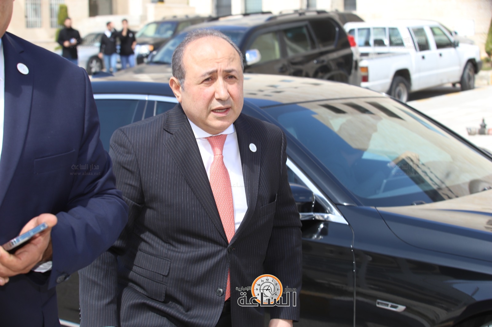 Madar Al-Saa Images 0.36444724760512137