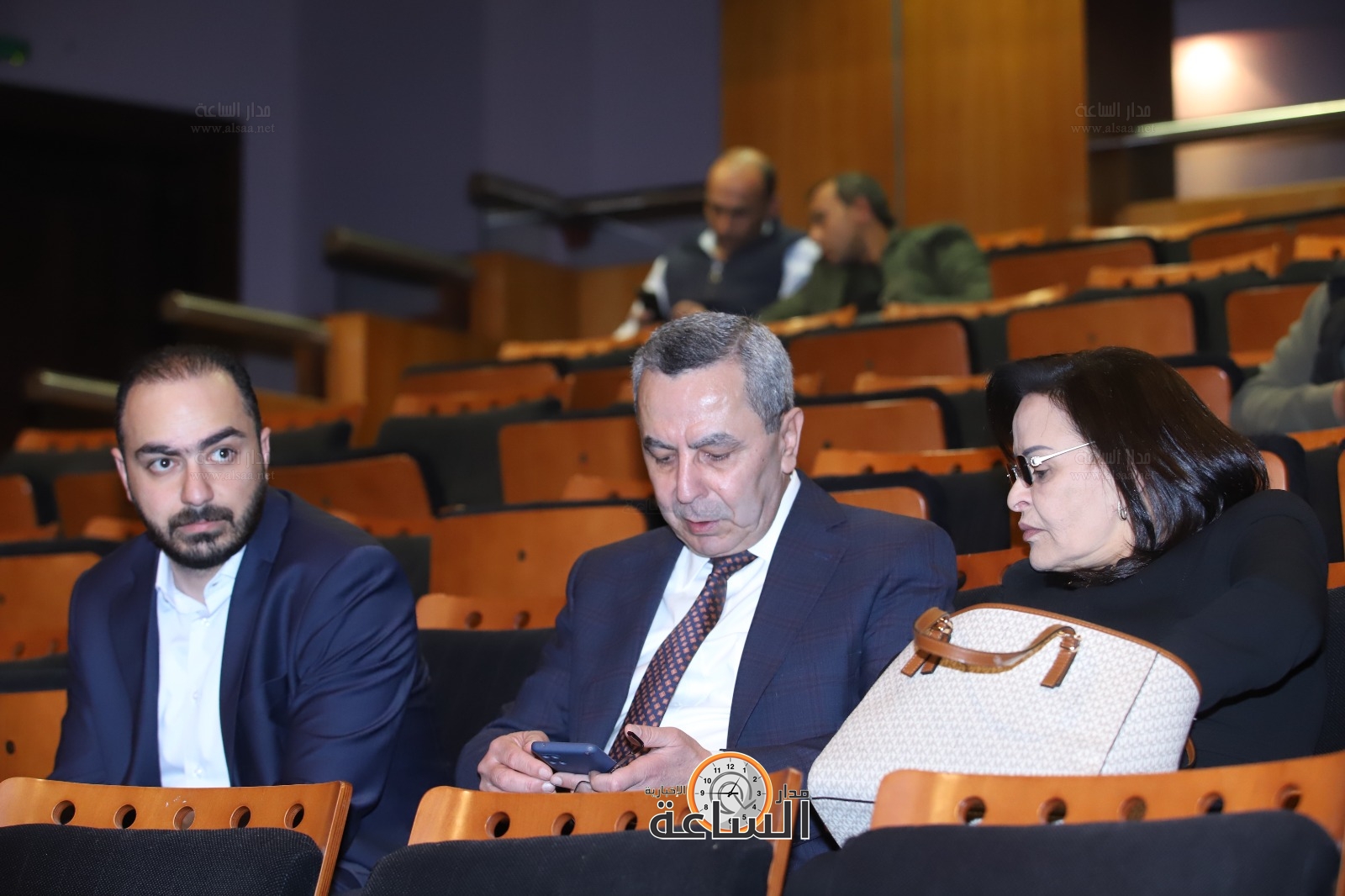 Madar Al-Saa Images 0.9649854012692837