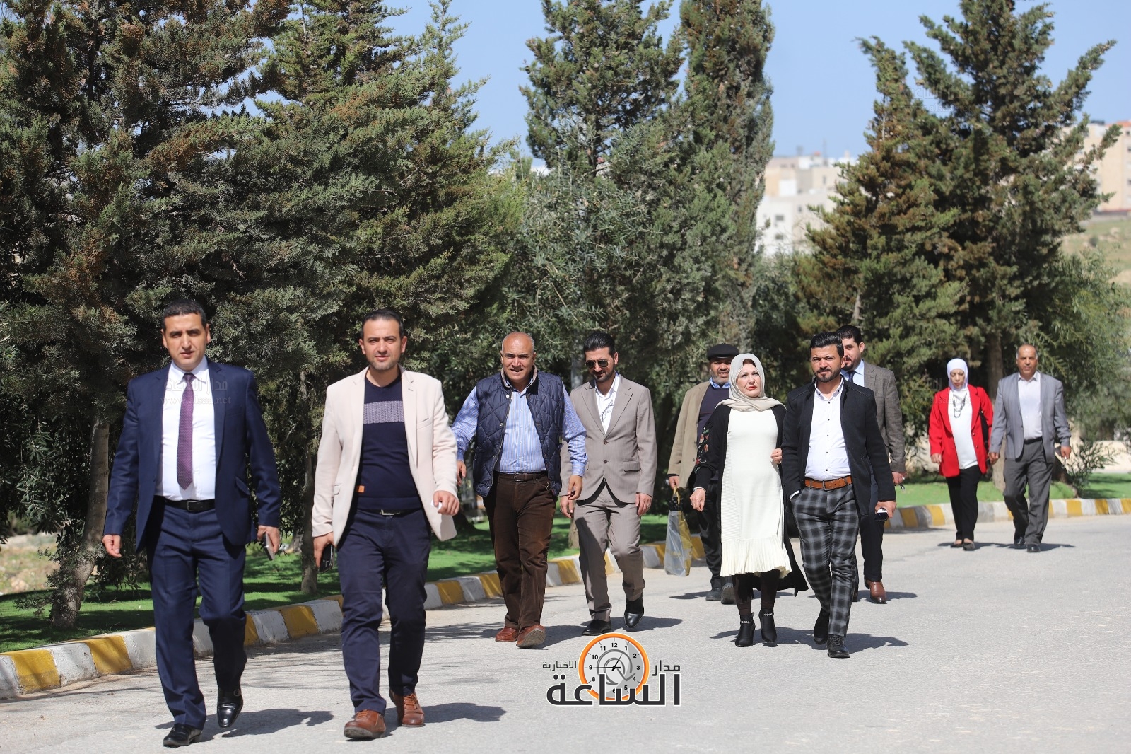 Madar Al-Saa Images 0.3250108555502542