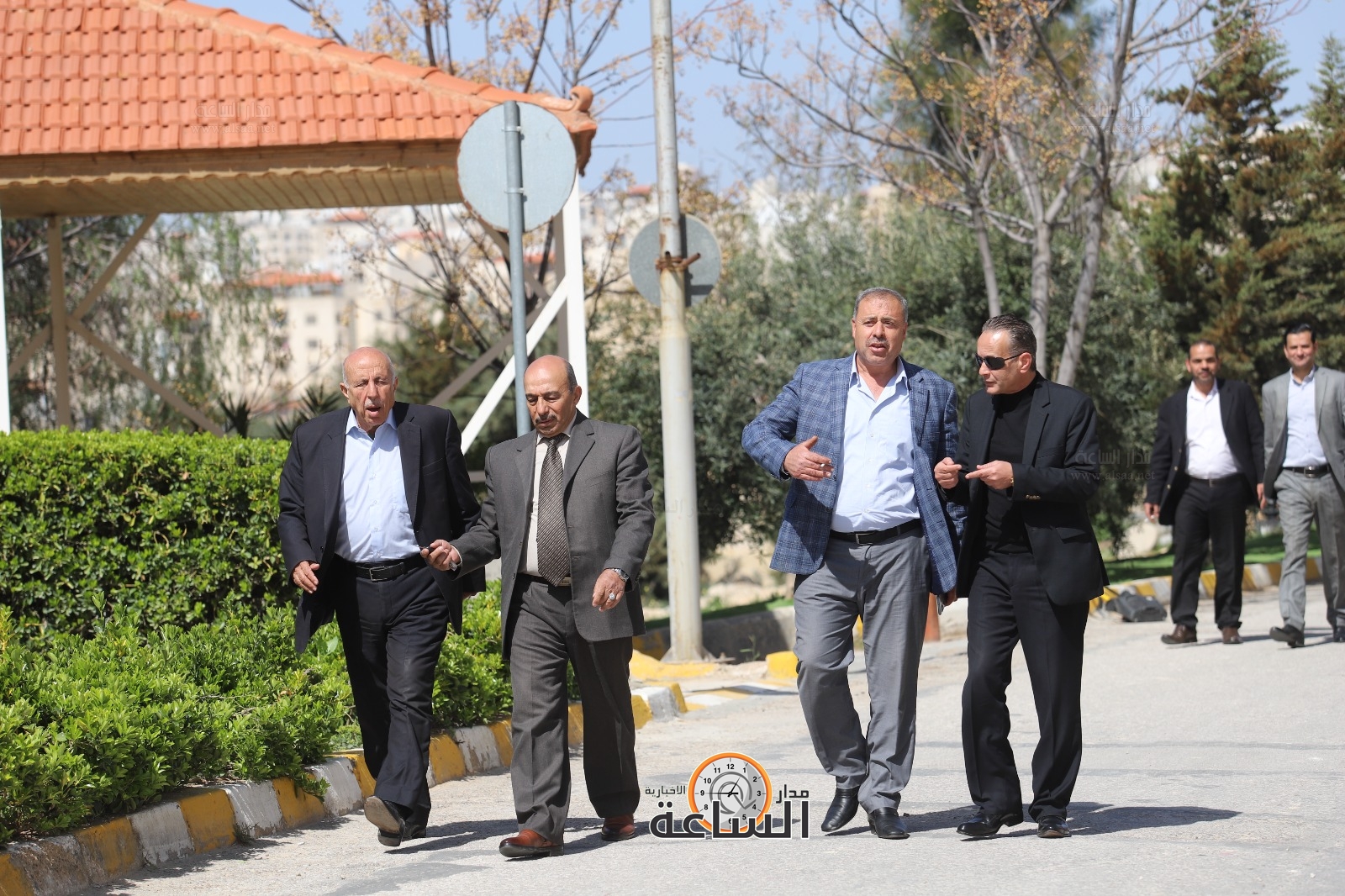 Madar Al-Saa Images 0.45678018180059676