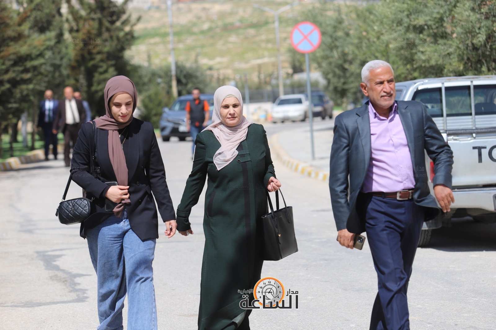 Madar Al-Saa Images 0.41905669140117474