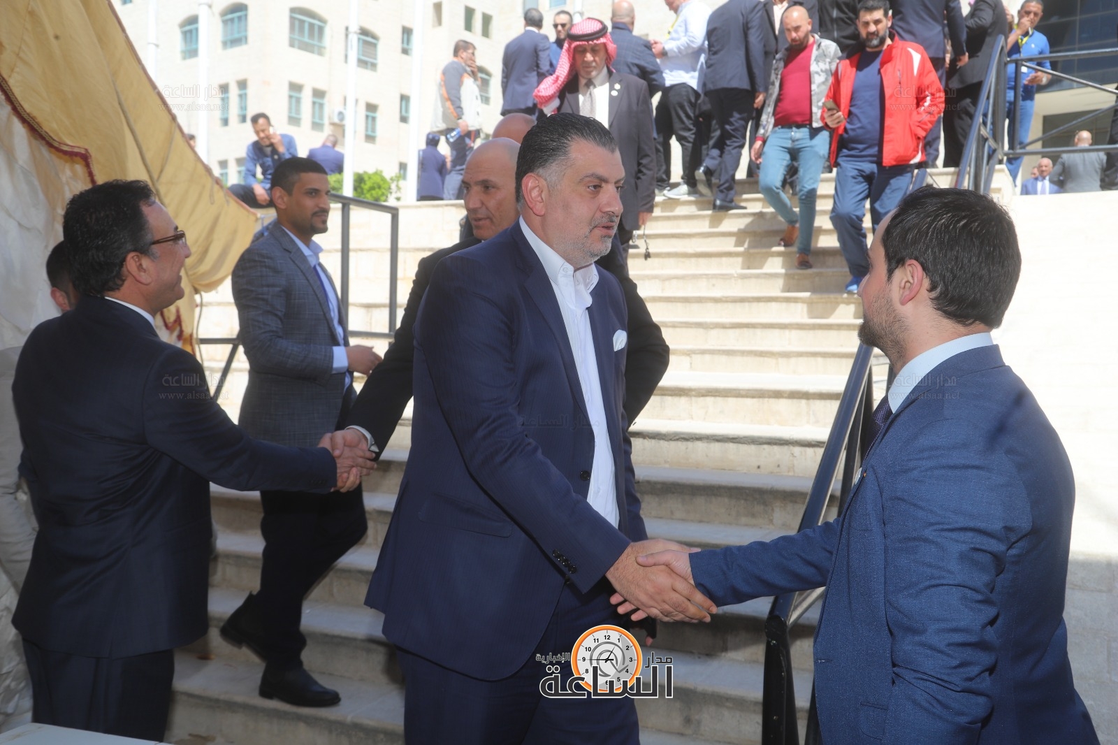 Madar Al-Saa Images 0.6991852921112125