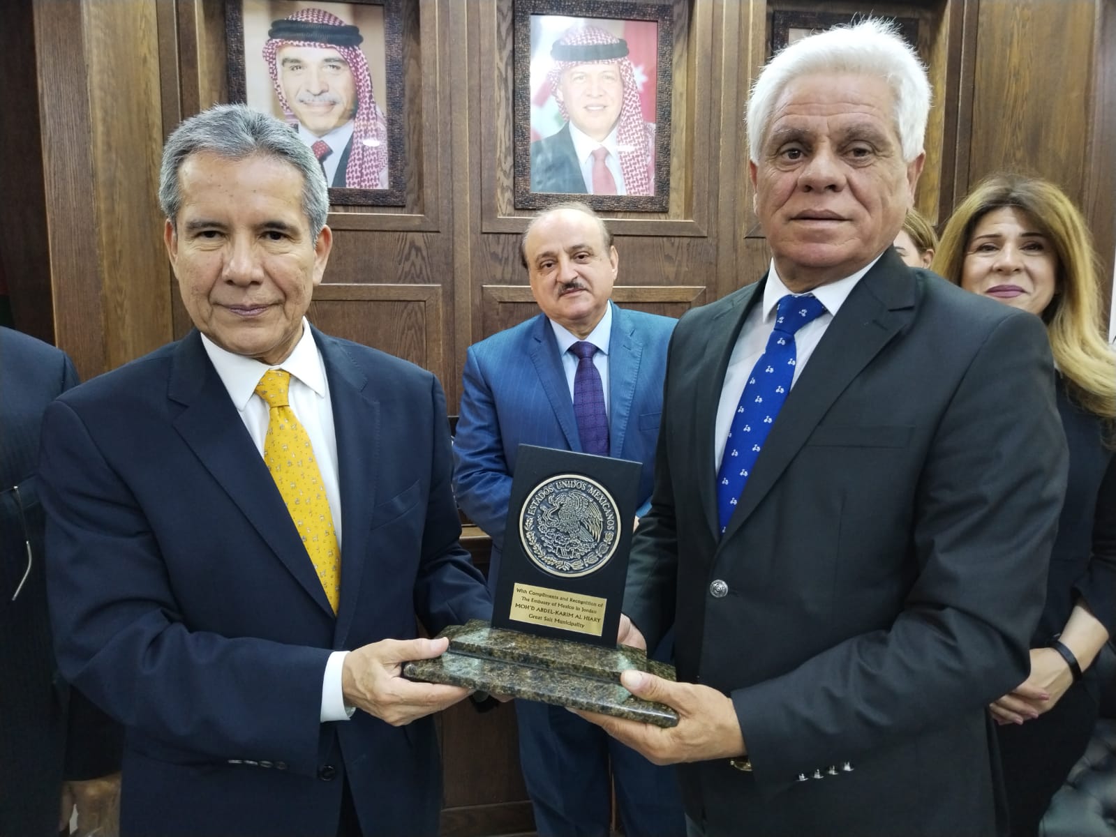 Madar Al-Saa Images 0.11249428961775498