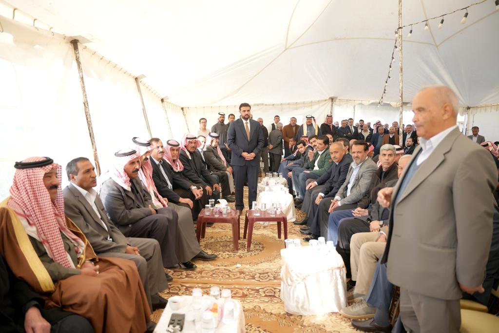 Madar Al-Saa Images 0.4392646155848101