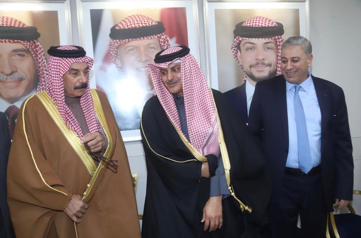 Madar Al-Saa Images 0.3553690101491267