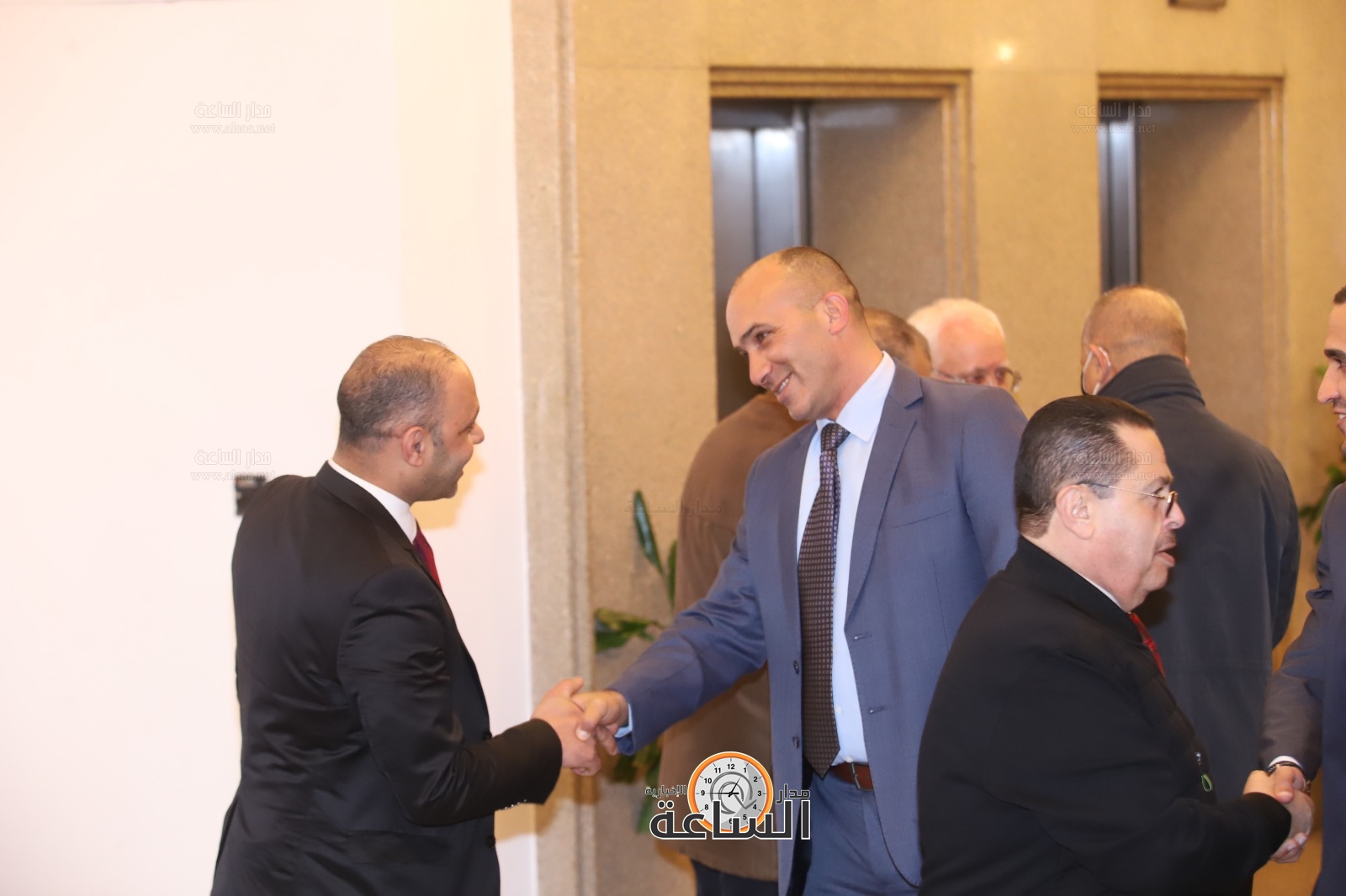 Madar Al-Saa Images 0.4885203775809017