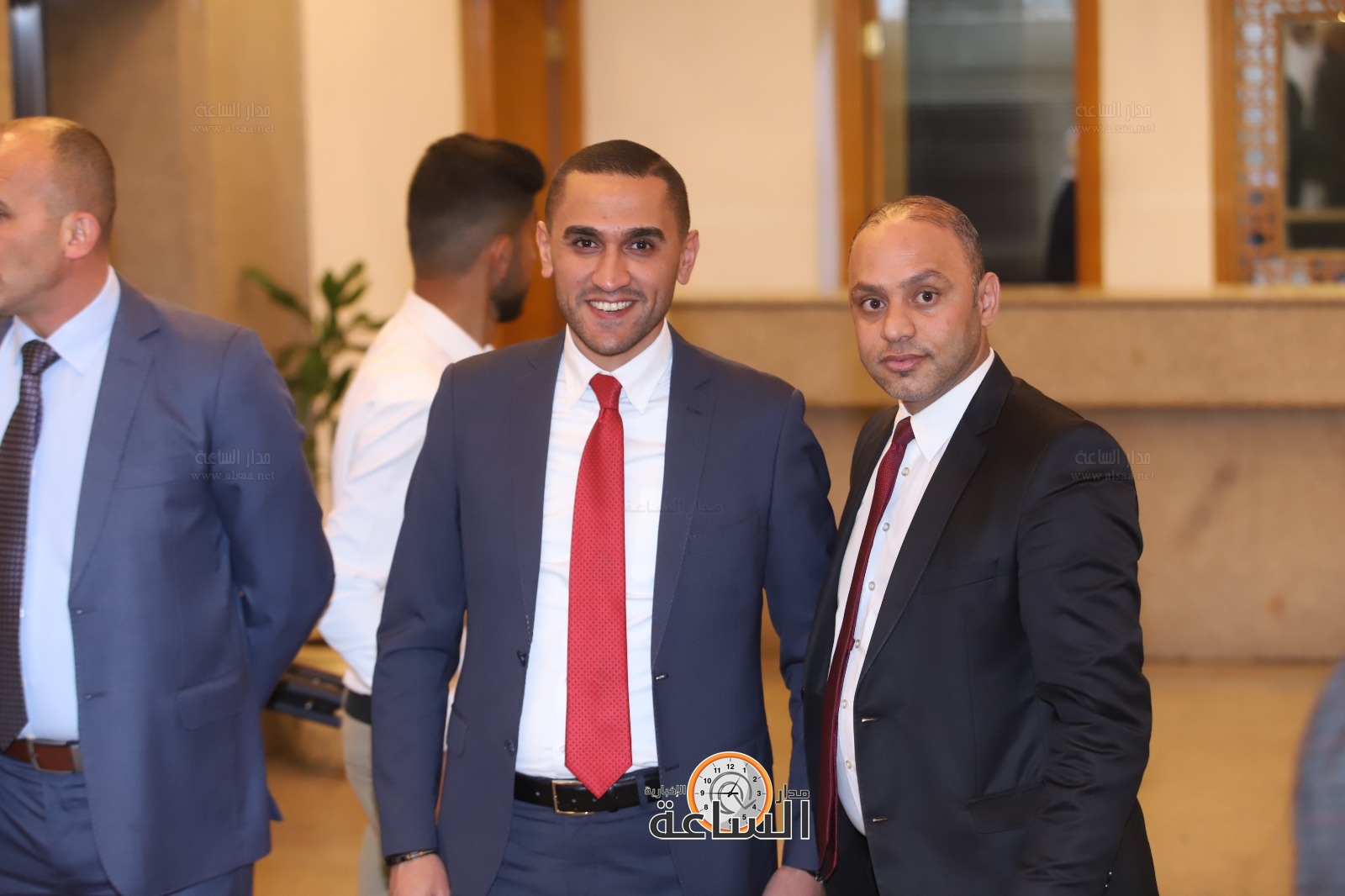 Madar Al-Saa Images 0.012227884011722479