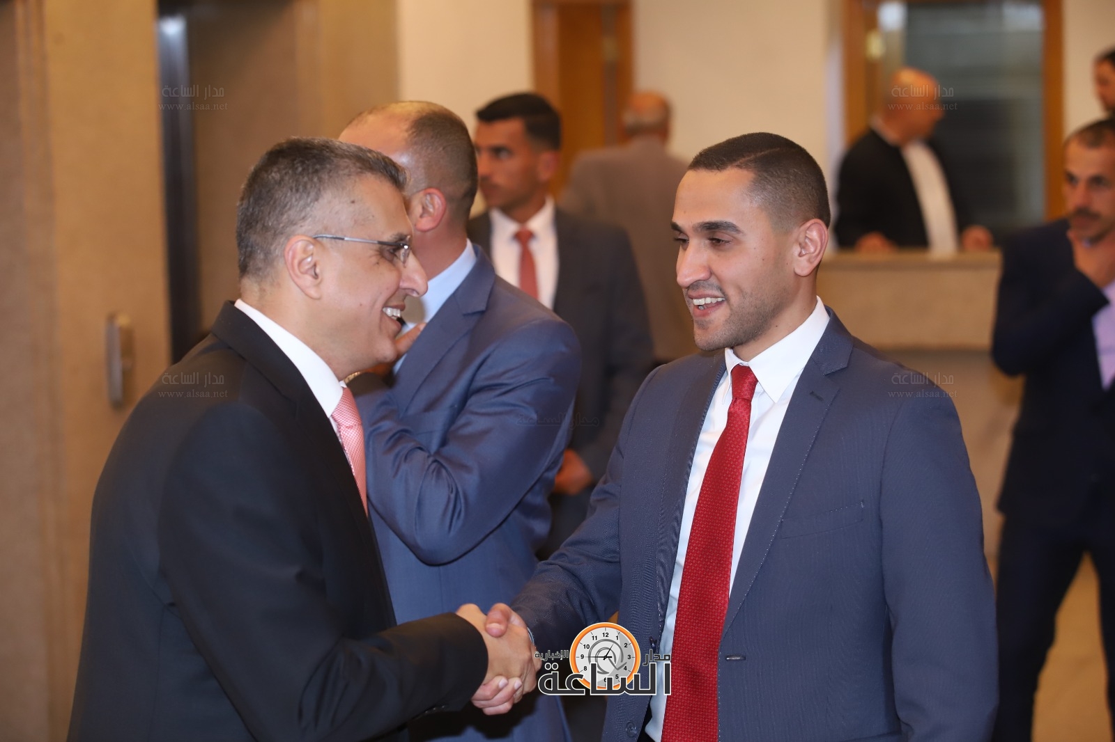 Madar Al-Saa Images 0.22699545084651107