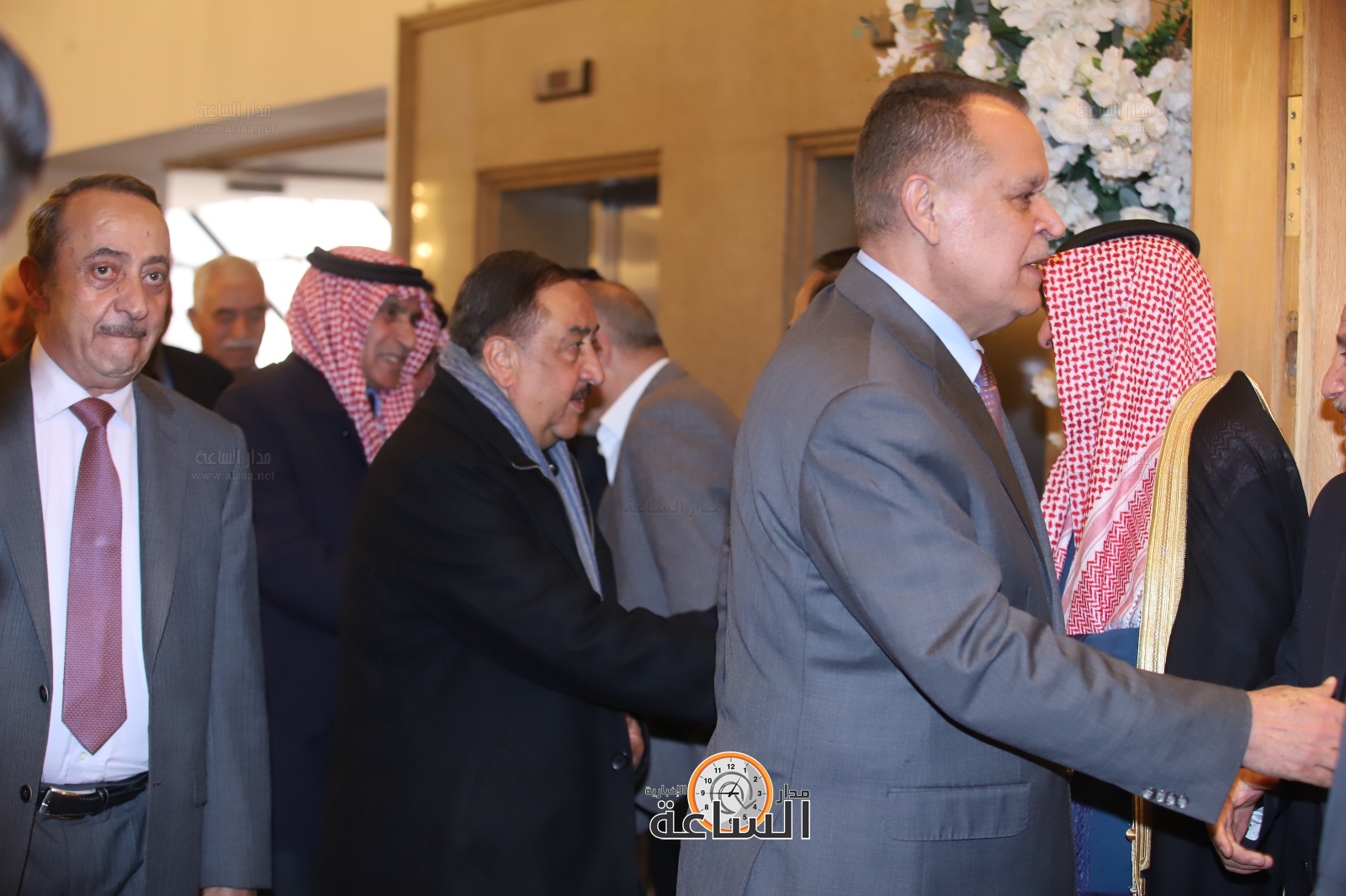 Madar Al-Saa Images 0.9718333895523767