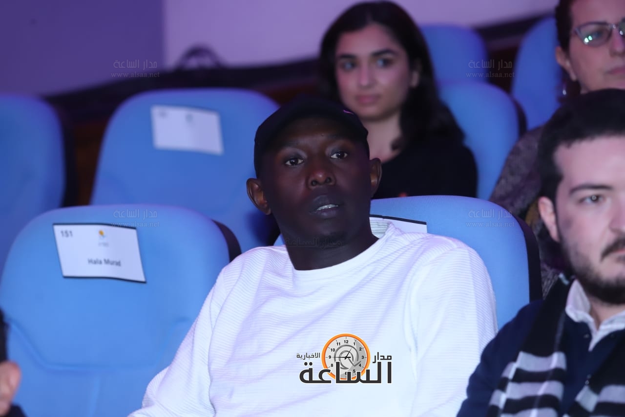 Madar Al-Saa Images 0.5158935916284959