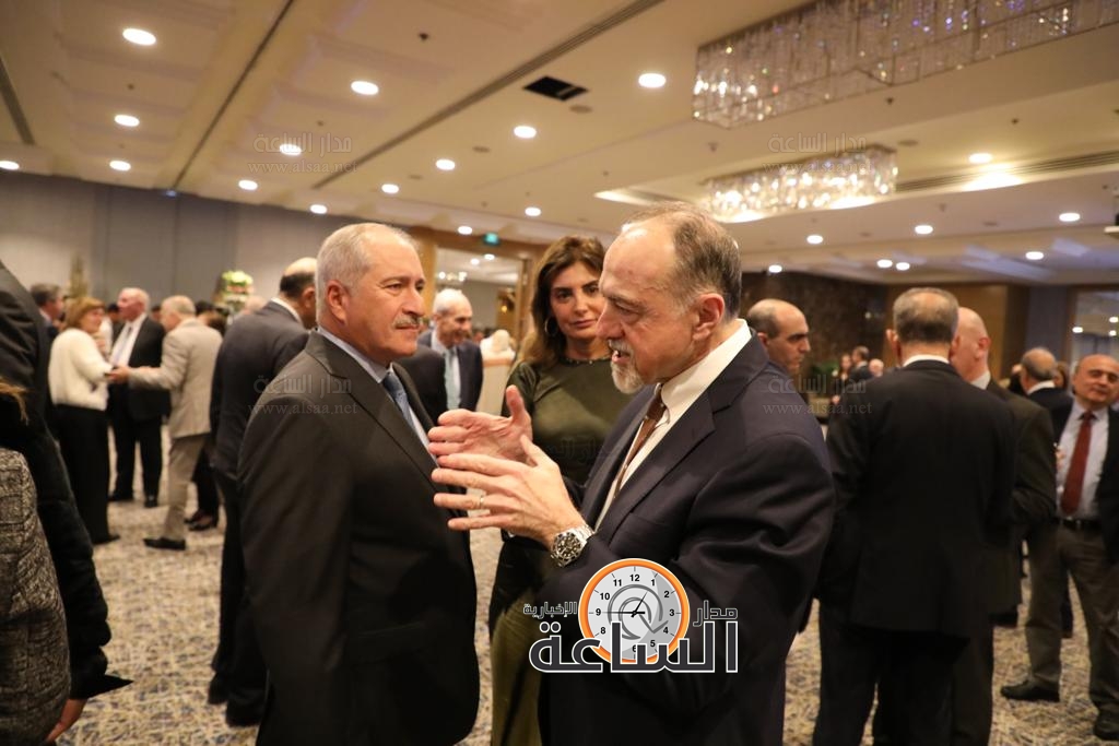 Madar Al-Saa Images 0.003428997712669246