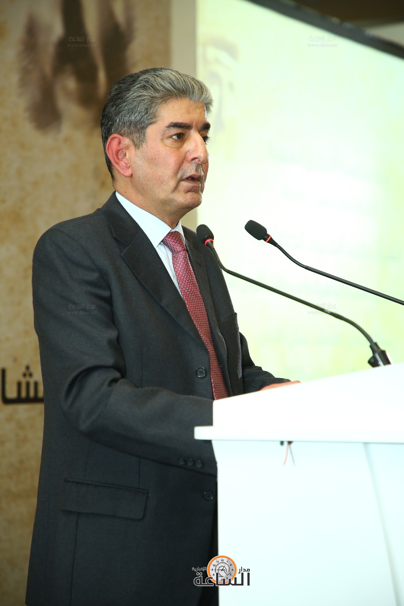 Madar Al-Saa Images 0.5480853481068841