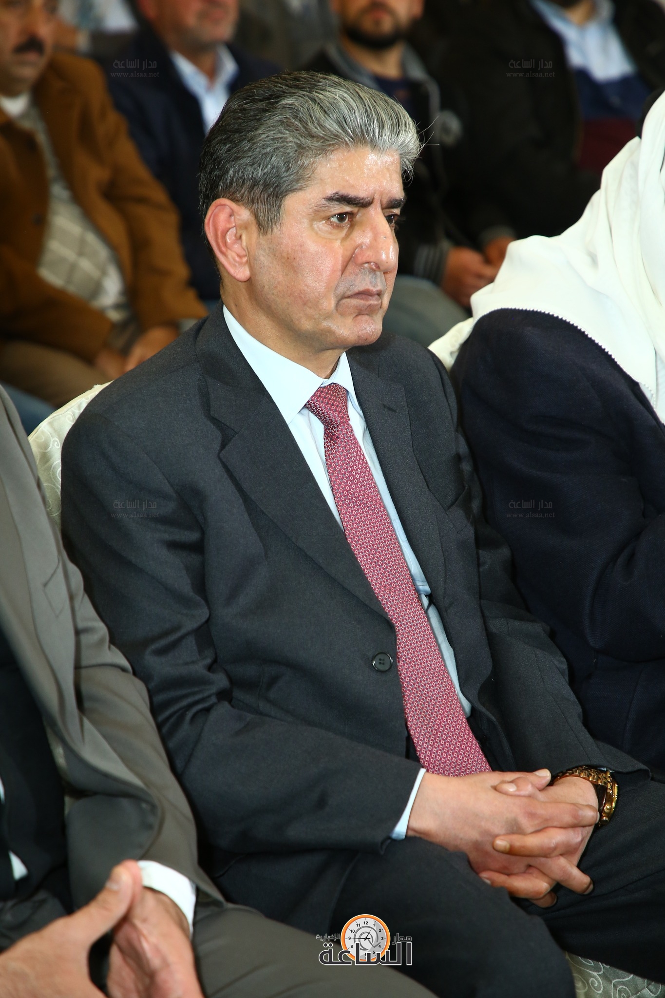 Madar Al-Saa Images 0.35188427601999805