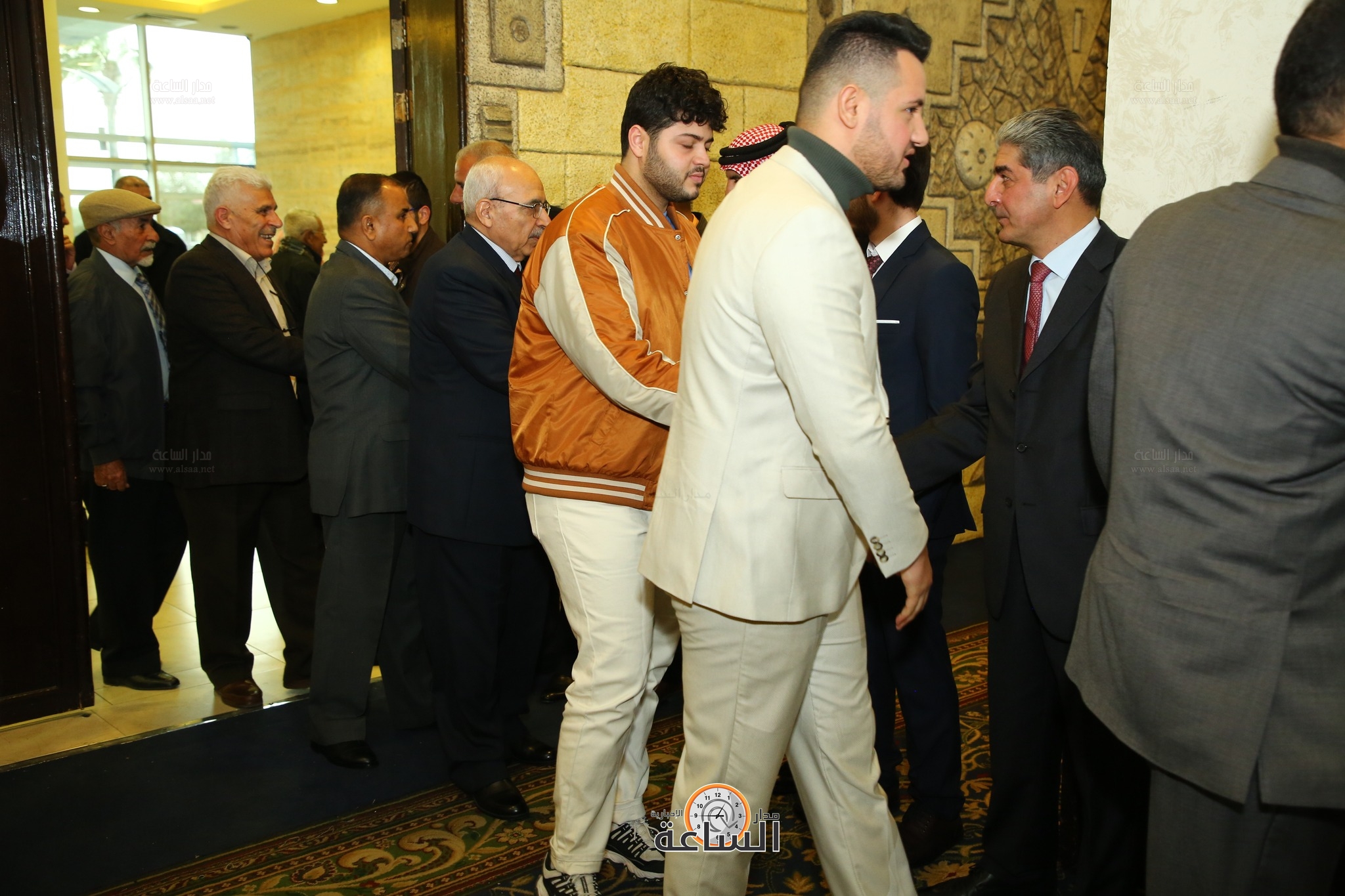 Madar Al-Saa Images 0.9516302080522749