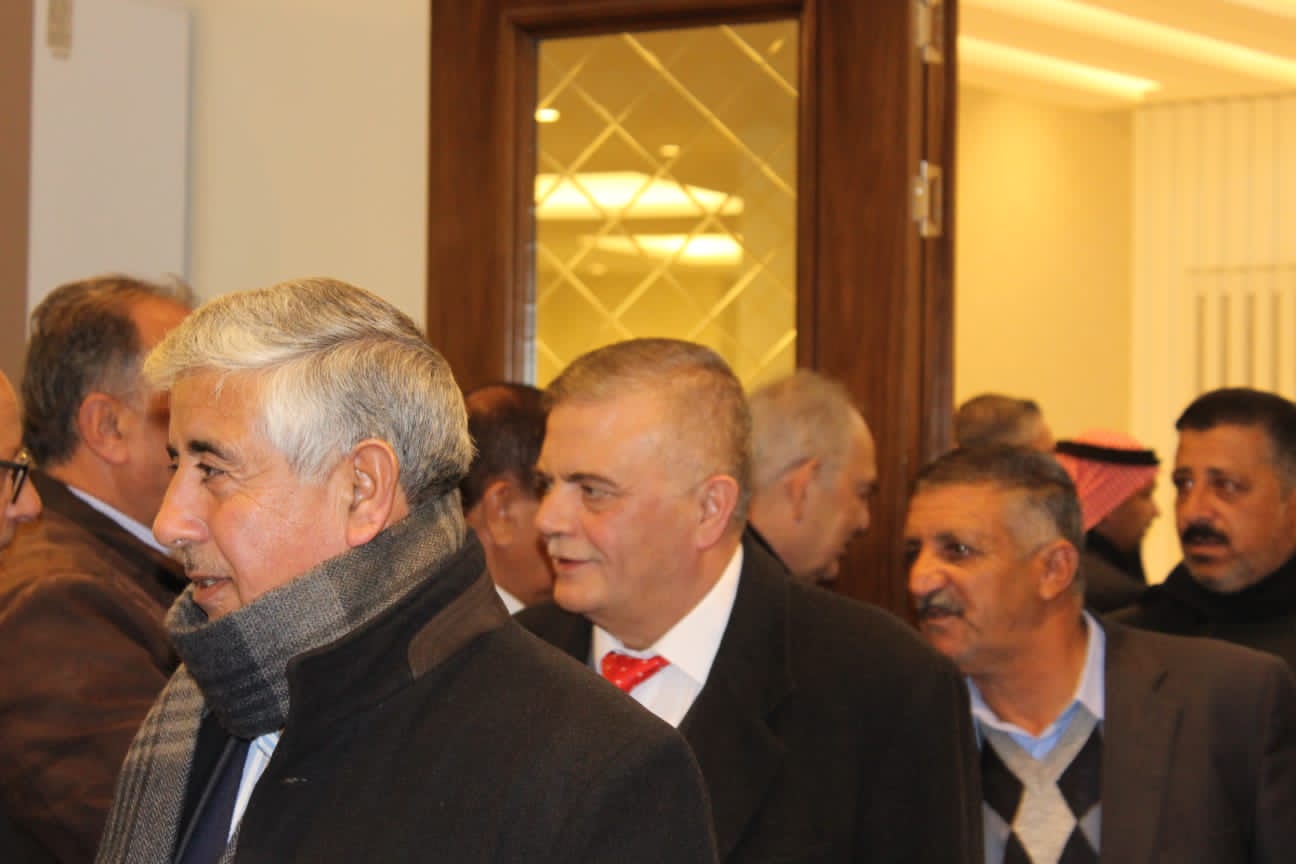 Madar Al-Saa Images 0.010374274025389818