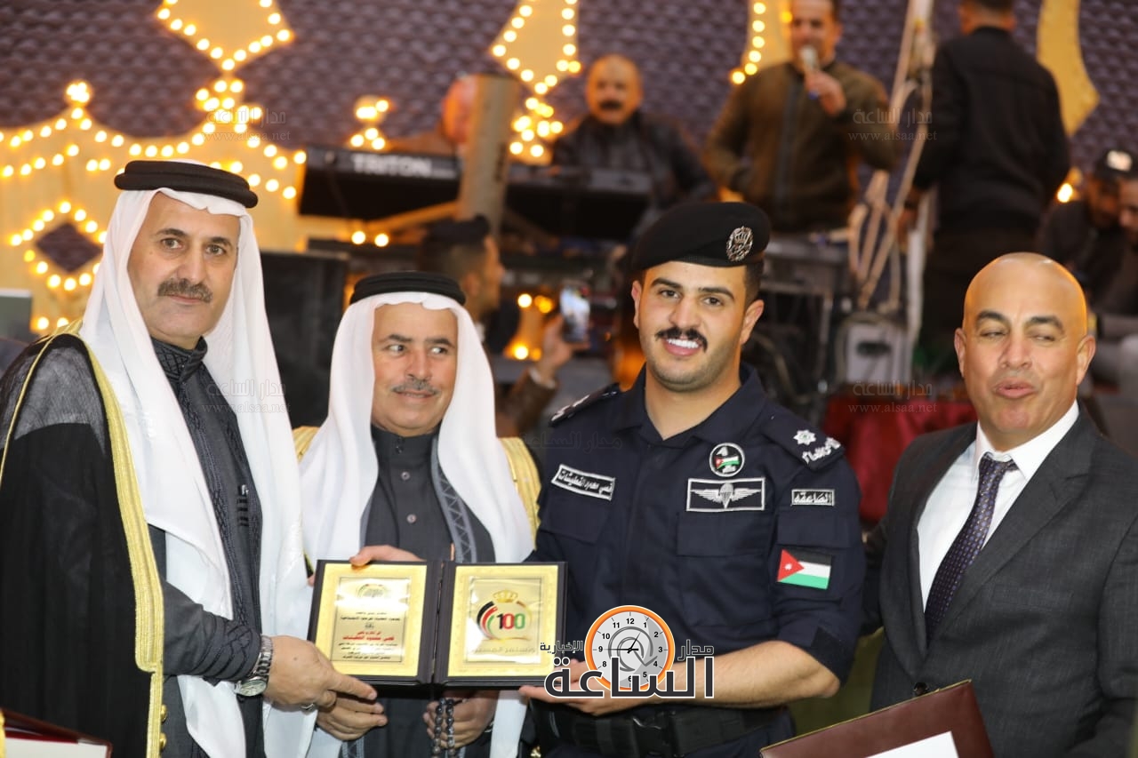 Madar Al-Saa Images 0.7194918104142967