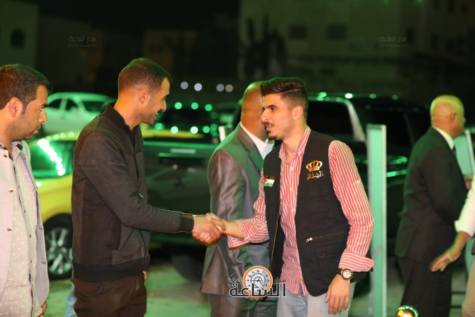 Madar Al-Saa Images 0.12605497081438388