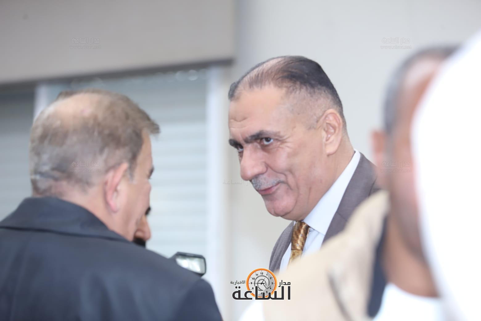 Madar Al-Saa Images 0.6357649352676227