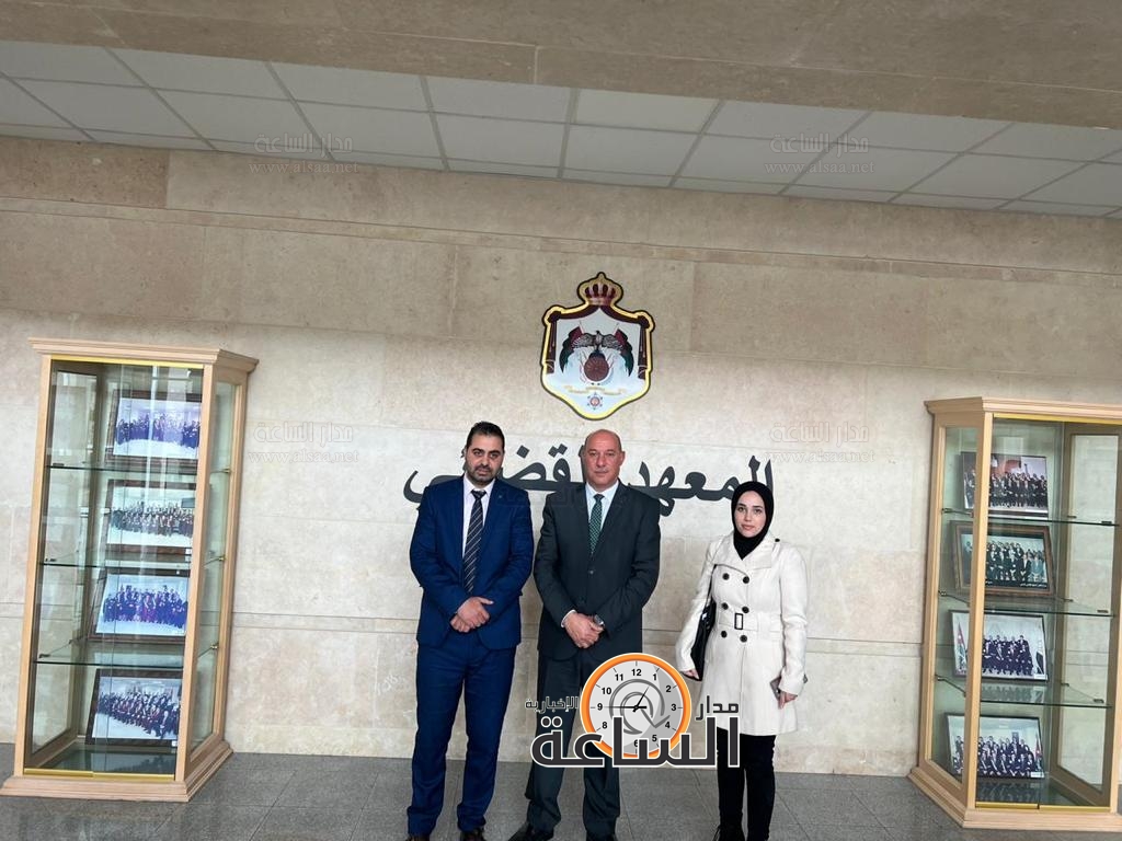 Madar Al-Saa Images 0.9862737215676363