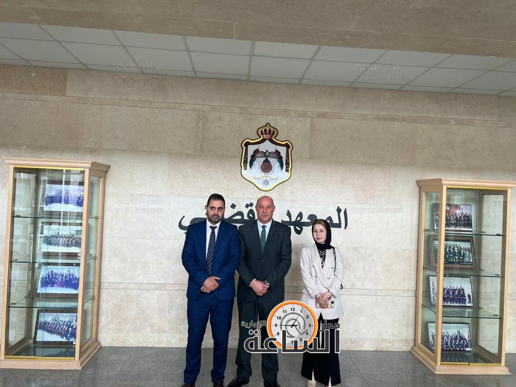 Madar Al-Saa Images 0.8622188169571374