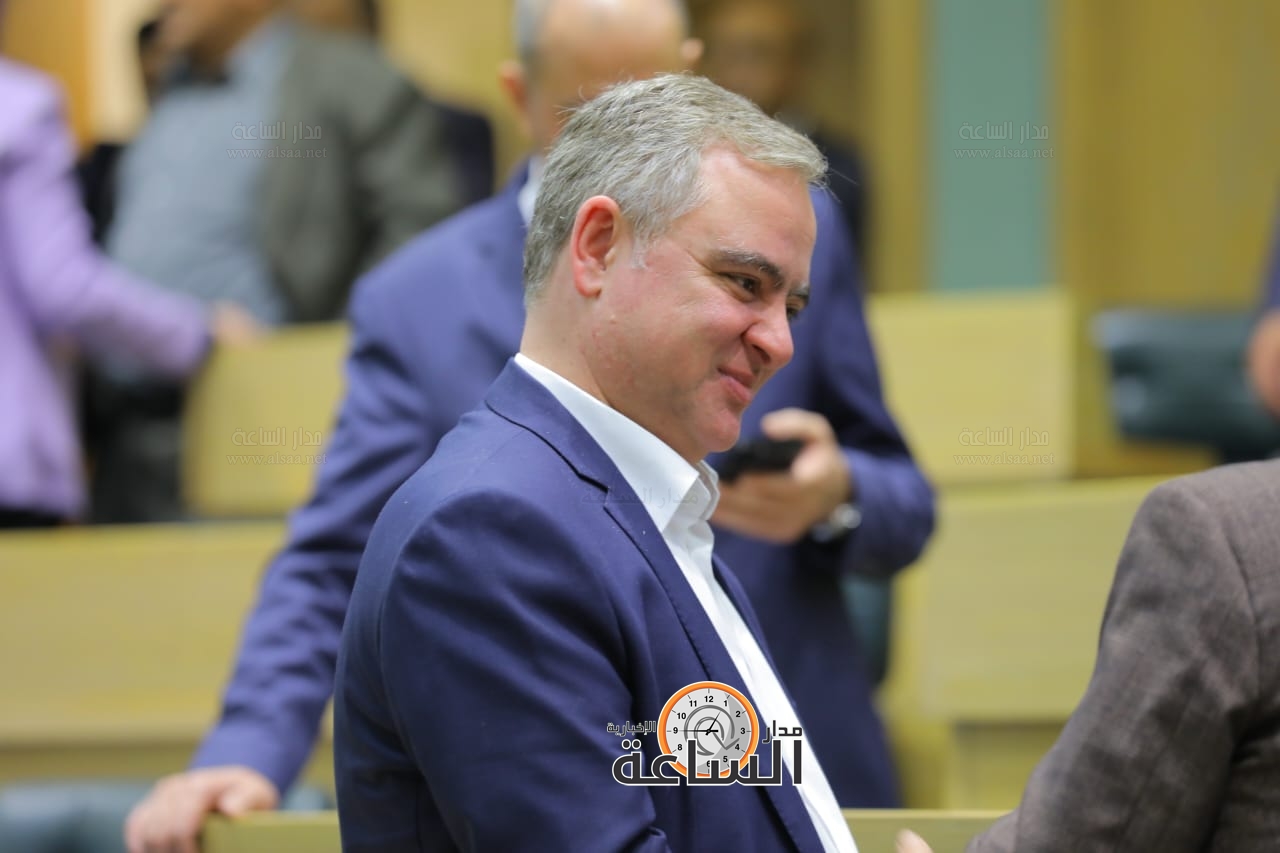 Madar Al-Saa Images 0.6413898468802304