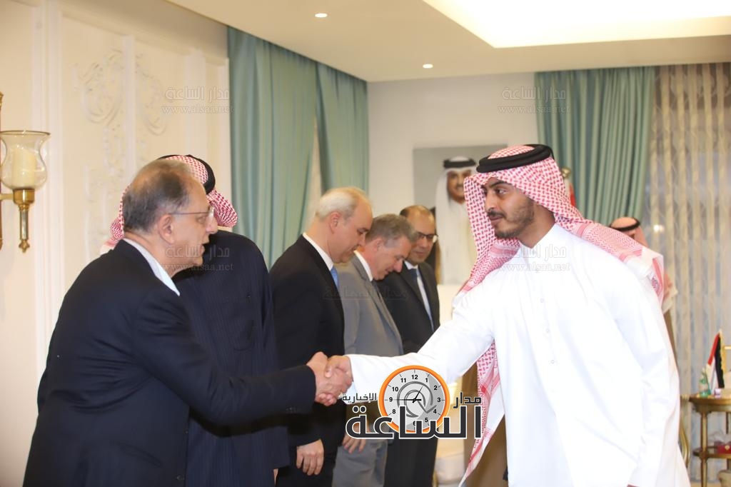 Madar Al-Saa Images 0.3967125156064606