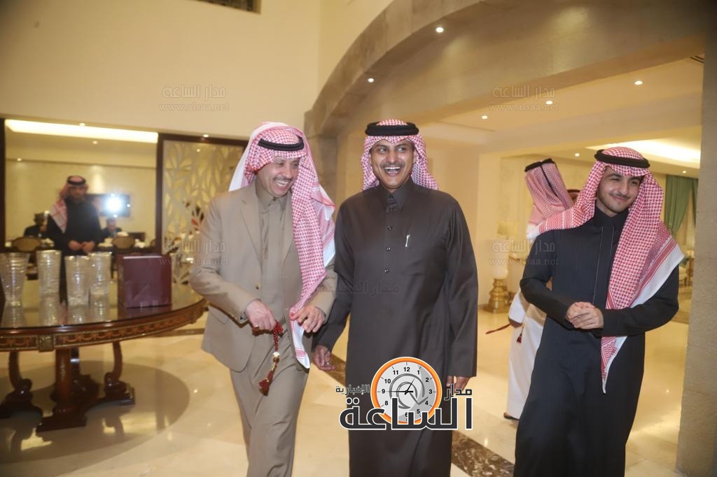 Madar Al-Saa Images 0.7795473768684008