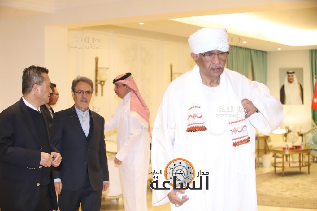 Madar Al-Saa Images 0.8916904421115122