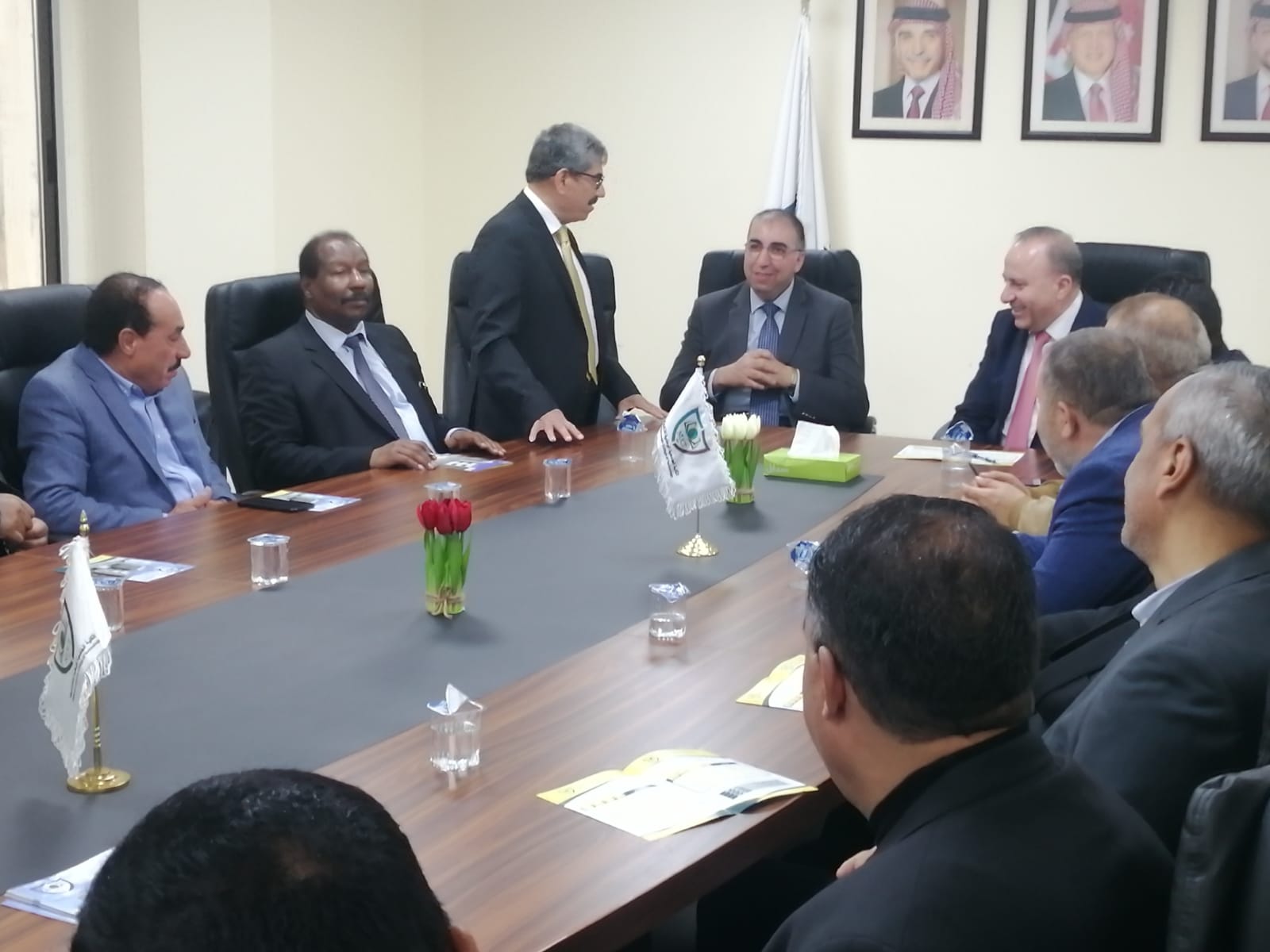 Madar Al-Saa Images 0.3589962000629163