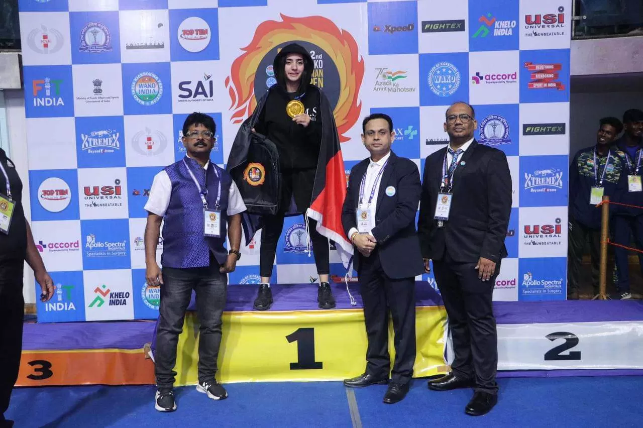 اللاعبة مايا الحساسنة في بطولة الأندية الدولية 