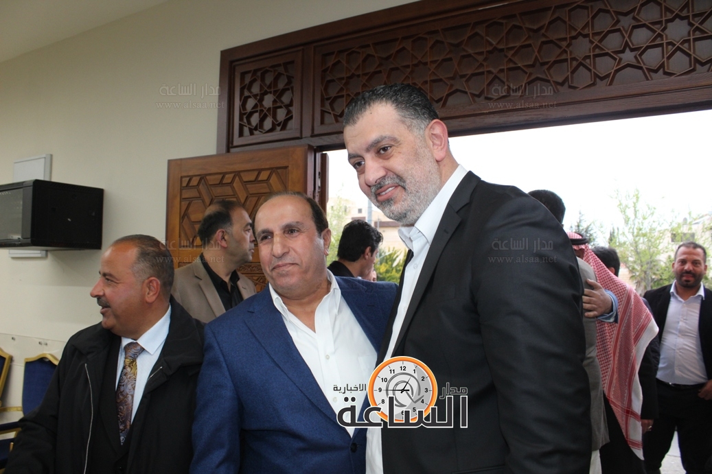 Madar Al-Saa Images 0.43749391565205675