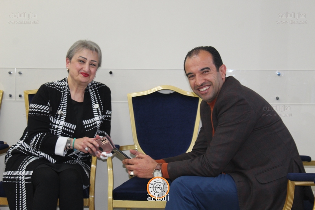 Madar Al-Saa Images 0.4984986462229166