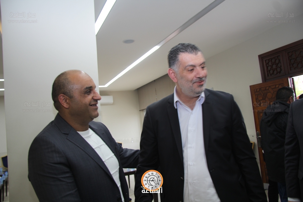 Madar Al-Saa Images 0.8754076441775962