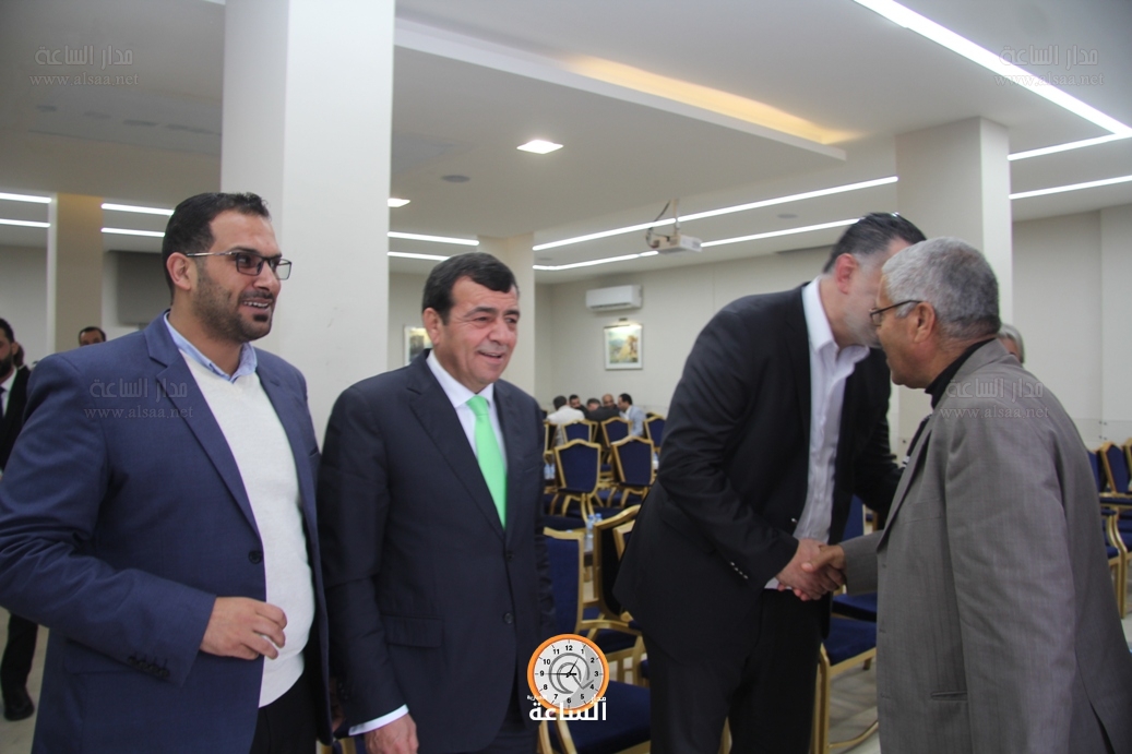 Madar Al-Saa Images 0.6456084964344342