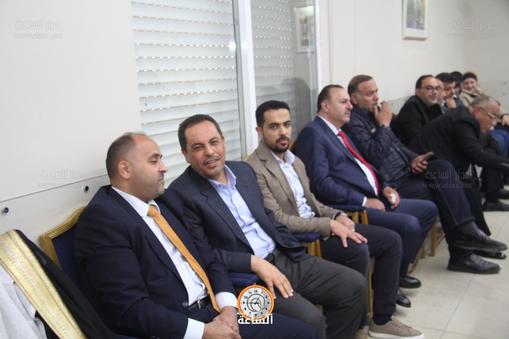 Madar Al-Saa Images 0.24492572712147553