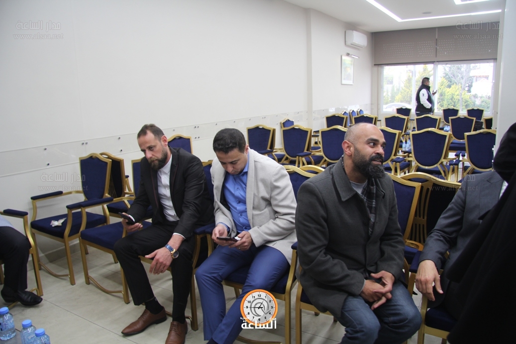 Madar Al-Saa Images 0.3687465515748667